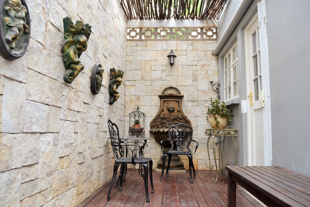 Versailles Self-Catering Wellington Luaran gambar